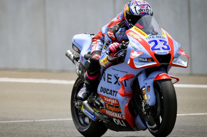 MotoGP racers find it difficult to overtake at the Mandalika Circuit